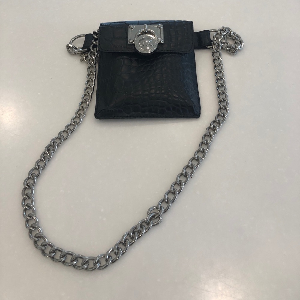 Waist chain belt pouch